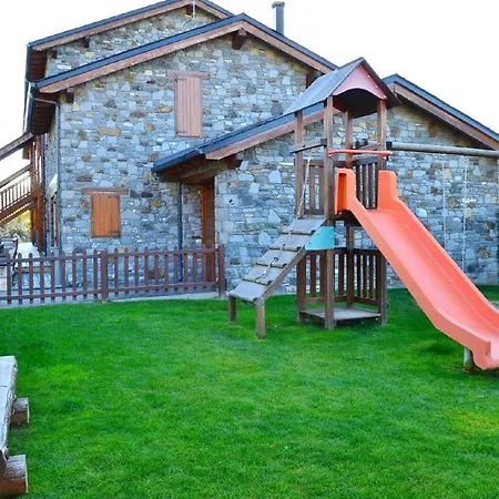 Infinity Mountain View Apartment Angoustrine